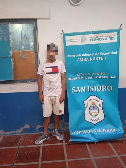 Otro de los detenidos en el operativo