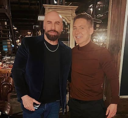 Otro de los que disfrutó de un encuentro con el célebre actor de Hollywood fue Adrián Suar. "Hablamos mucho de cine, pero ambos coincidimos en charlar sobre nuestra verdadera pasión: el baile. Me dio algunos consejos para la pista", bromeó Suar en sus redes sociales
