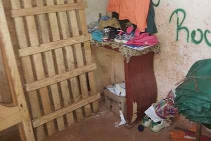 Otro de los sueños de Yeni era poder tener un cuarto para ella sola porque todavía duerme con su mamá; hoy ya tiene su cama, su colchón y están buscándole otros muebles para poder poner su ropa y uniformes nuevos