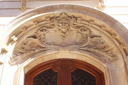 Otro detalle del frente del edificio de Florida 460