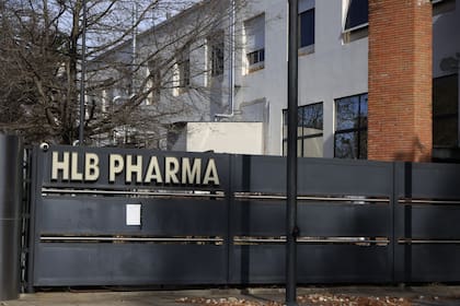 Otro informe de especialistas confirma irregularidades en la producción de medicamentos por el laborarorio HLB Pharma