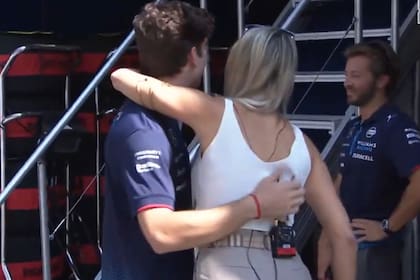 Otro intercambio entre Christine y Colapinto.