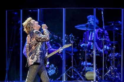 Otro momento de la actuación de anoche de Rod Stewart en Madrid