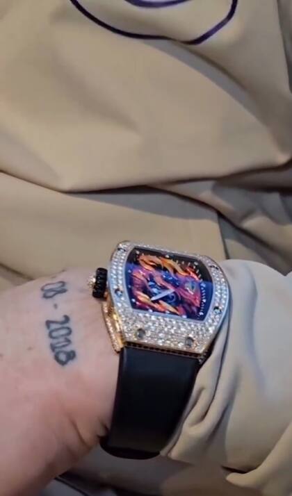 Otro reloj del boxeador que vale US$1 millón es el que pertenece a la marca Richard Mille (Instagram/@canelo)