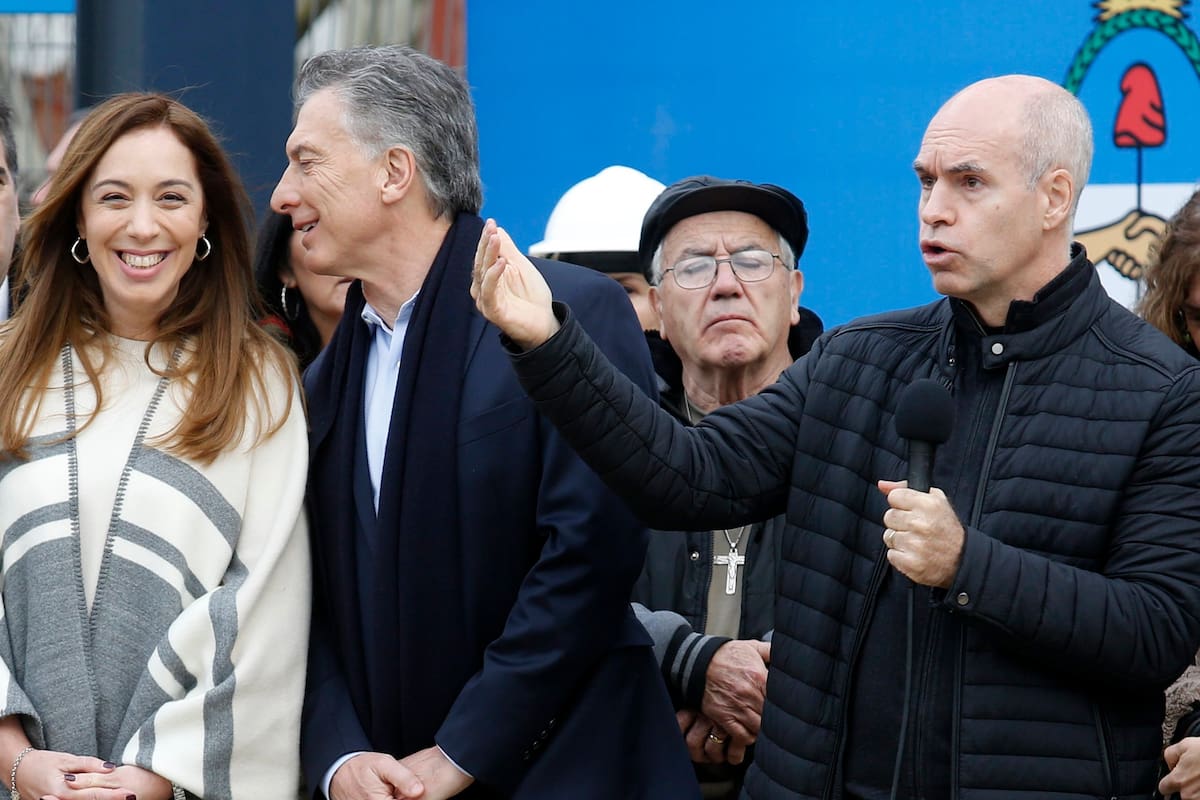 Otros tiempos: María Eugenia Vidal, Mauricio Macri y Horacio Rodríguez Larreta, en un acto de 2019