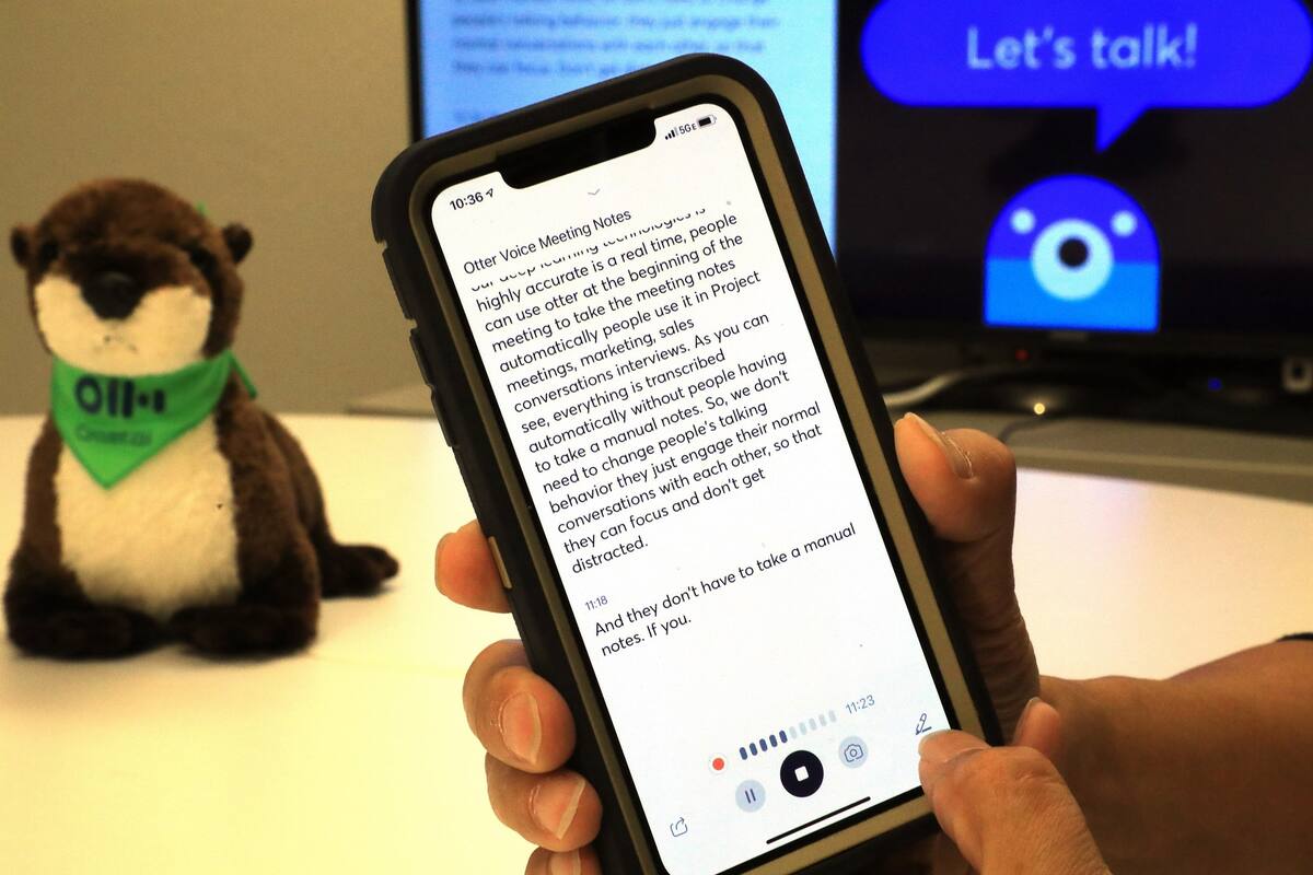 Otter.ai es una de las compañías que prometen resolver el problema de las transcripciones de las grabaciones, conversaciones y entrevistas
