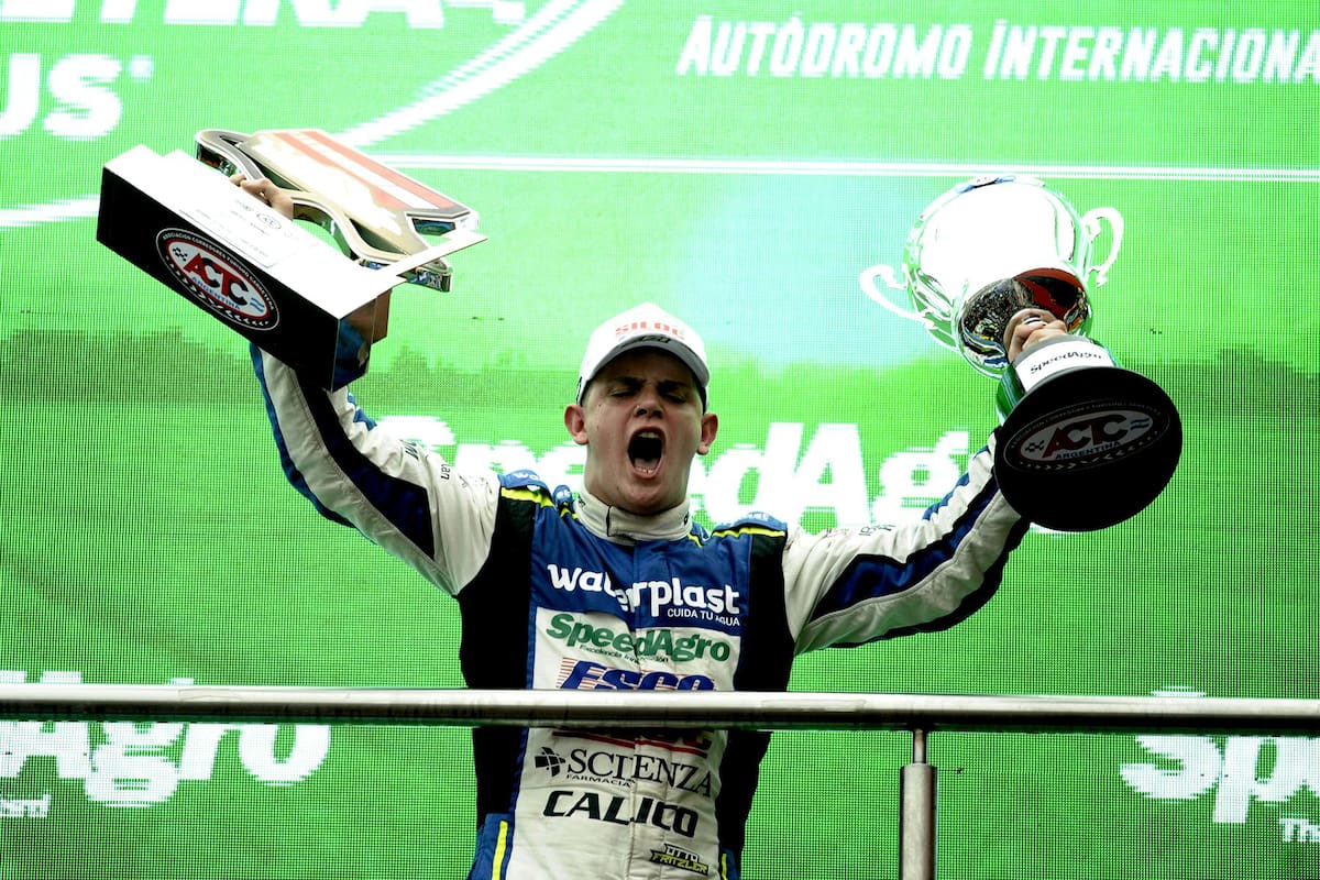 Otto Fritzler, con 20 años, logró su primera victoria en el Turismo de Carretera en Termas de Río Hondo