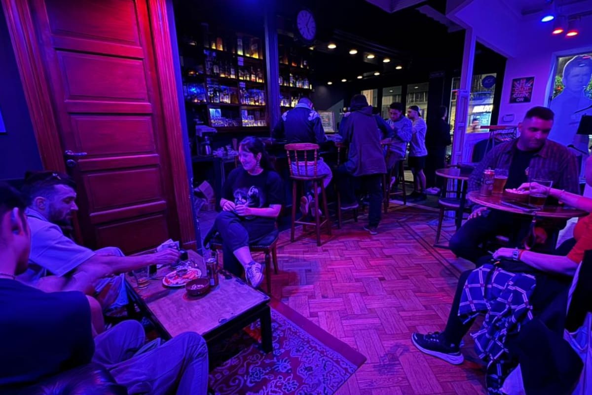 Our House, un espacio que fusiona una marca de ropa y un pub