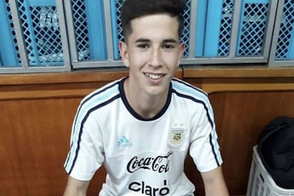Owen Blanco, el chico de 16 años, que contrató Boca por tres temporadas