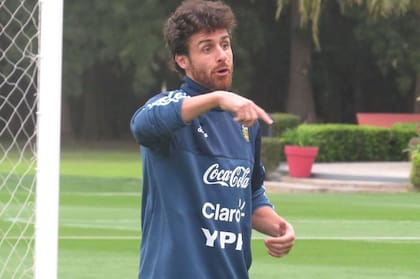 Pablo Aimar, ayudante "temporario" de Scaloni: regresará a la Sub 17