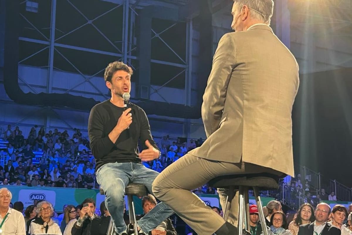 Pablo Aimar, exfutbolista y entrenador de la Selección Argentina, durante el Congreso CREA