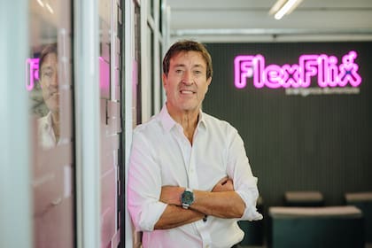 Pablo Aristizábal, la cabeza detrás de FlexFlix, también creó Educatina y Aula 365