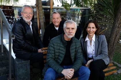Pablo Barcarolo, Miguel Daschuta, Raúl López Rossi y Verónica Rodríguez Padilla son los socios de Amantes de lo bueno