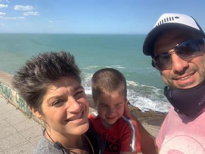 Pablo Cresci: " Fue una decisión que tomamos pensando en un futuro con Francisco, nuestro hijo de 4 años, en qué podría hacer él acá, y pensando en nosotros también"