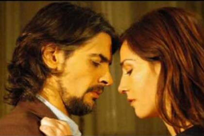 Pablo Echarri y Paola Krum protagonizaron la novela