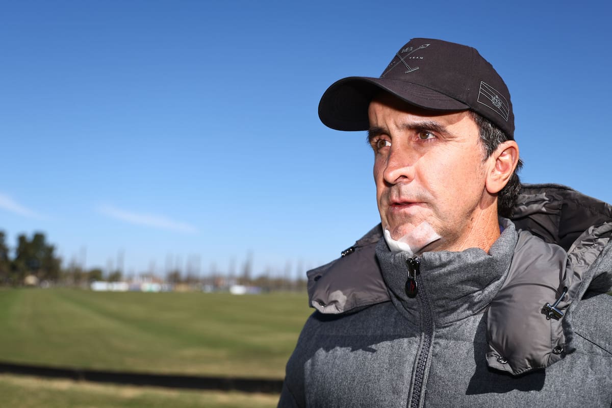Pablo Mac Donough, líder de La Irenita, ante la cancha 1 de Jockey Club, cuyo abierto definirá este sábado; a los 44 años, eligió un desafío distinto en la temporada alta del polo.