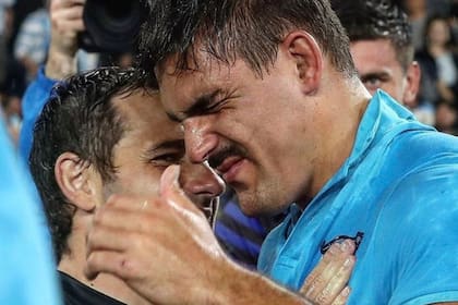 Pablo Matera llorando al finalizar el partido