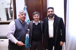 Kicillof, con Moyano y gremialistas internacionales: “Si el Gobierno les da la espalda, cuentan con la Provincia”