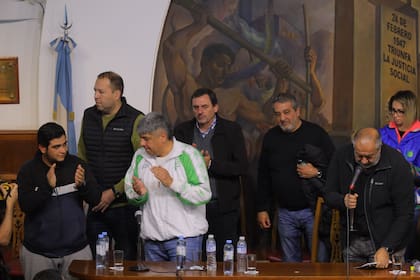 Pablo Moyano por un lado y Héctor Daer, por el otro; los referentes de la CGT mantienen diferencias sobre cómo seguir la estrategia después del paro general contra Milei