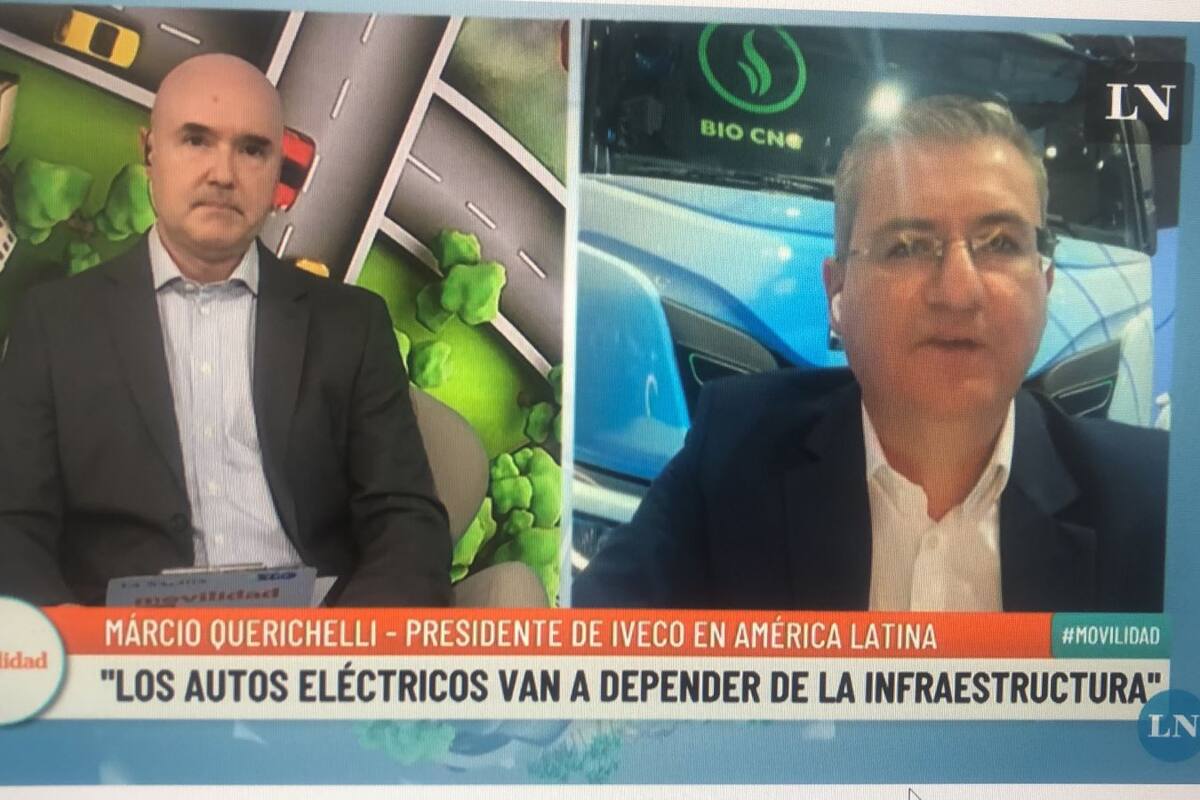 Pablo Ortega periodista de LA NACION y Márcio Querichelli, presidente de Iveco en América Latina