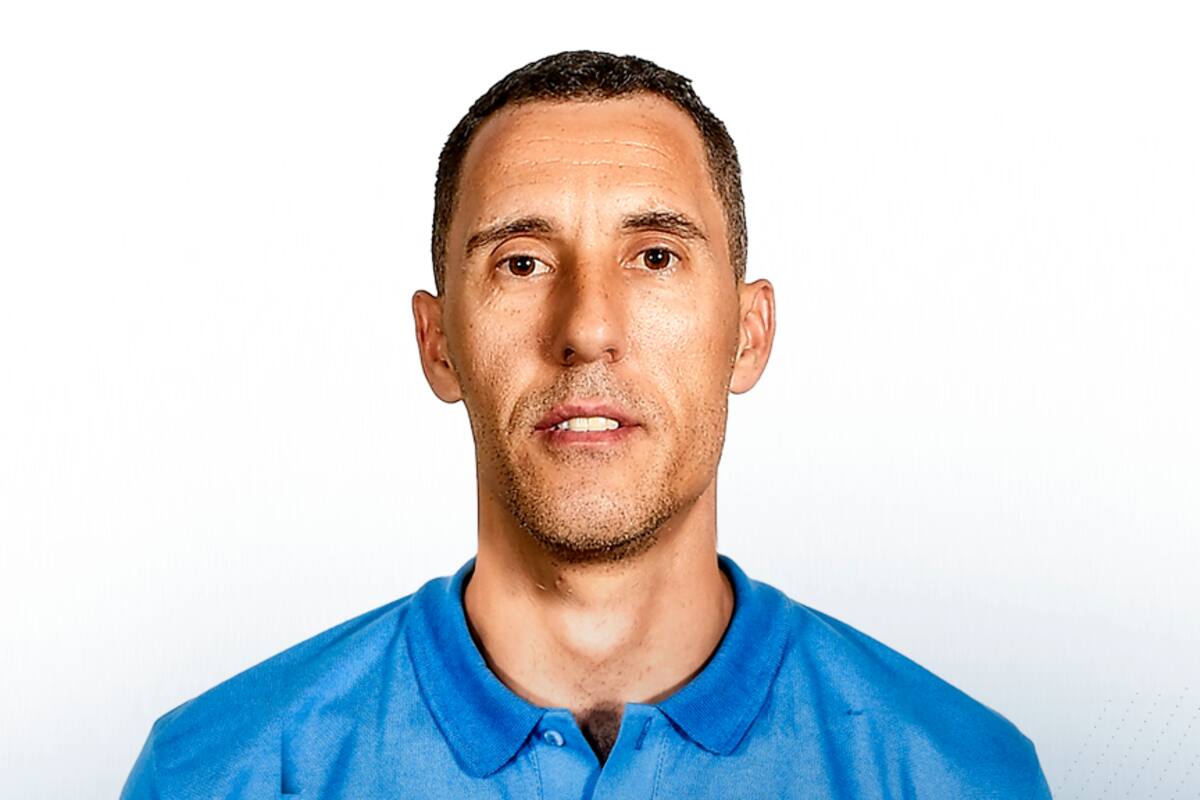 Pablo Prigioni fue entrenador principal de Baskonia de España en 2017 pero no le fue bien; desde allí emigró a la NBA