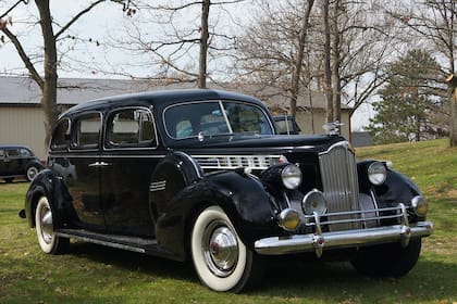 Packard Custom Super Eight de 1940, primer modelo en ofrecer aire acondicionado