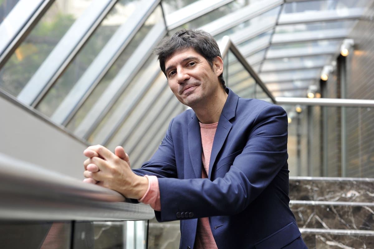 Paco Cerdà, autor de Presentes (Alfaguara), libro de no ficción que obtuvo el Premio Nacional de Narrativa 2025 en España