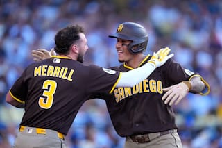 Padres cortan racha de ocho derrotas con triunfo 5-2 ante Dodgers con jonrón tres de Machado