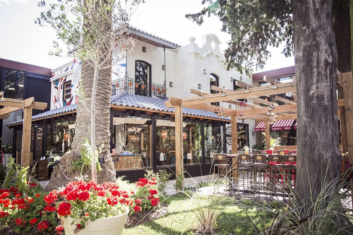 Paesano, pizzas napolitanas en City Bell