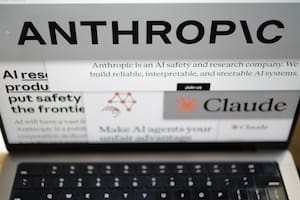 Páginas del sitio web de Anthropic y los logotipos de la empresa