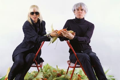 “Pago de la deuda externa argentina a Andy Warhol con maíz” (1985), de Marta Minujín