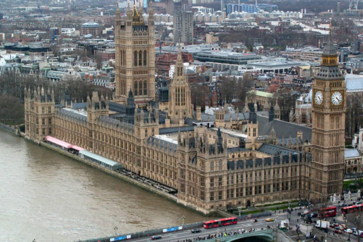 Palacio de Westminster, edificio donde funciona el parlamento inglés