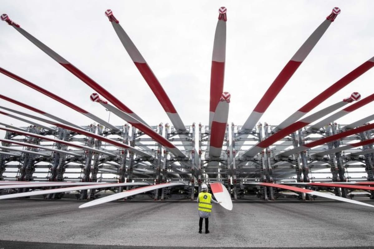 Palas de turbina de General Electric en Francia.