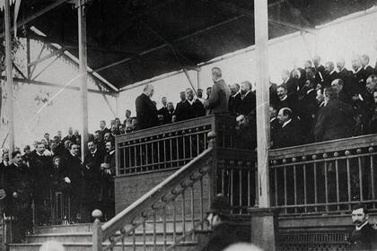 Palco oficial: Julio A. Roca asistió como presidente y productor a la Exposición Rural