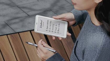 Palma 2 Pro es un lector de libros de tinta electrónica color con pantalla de 6,1 pulgadas y conectividad 5G