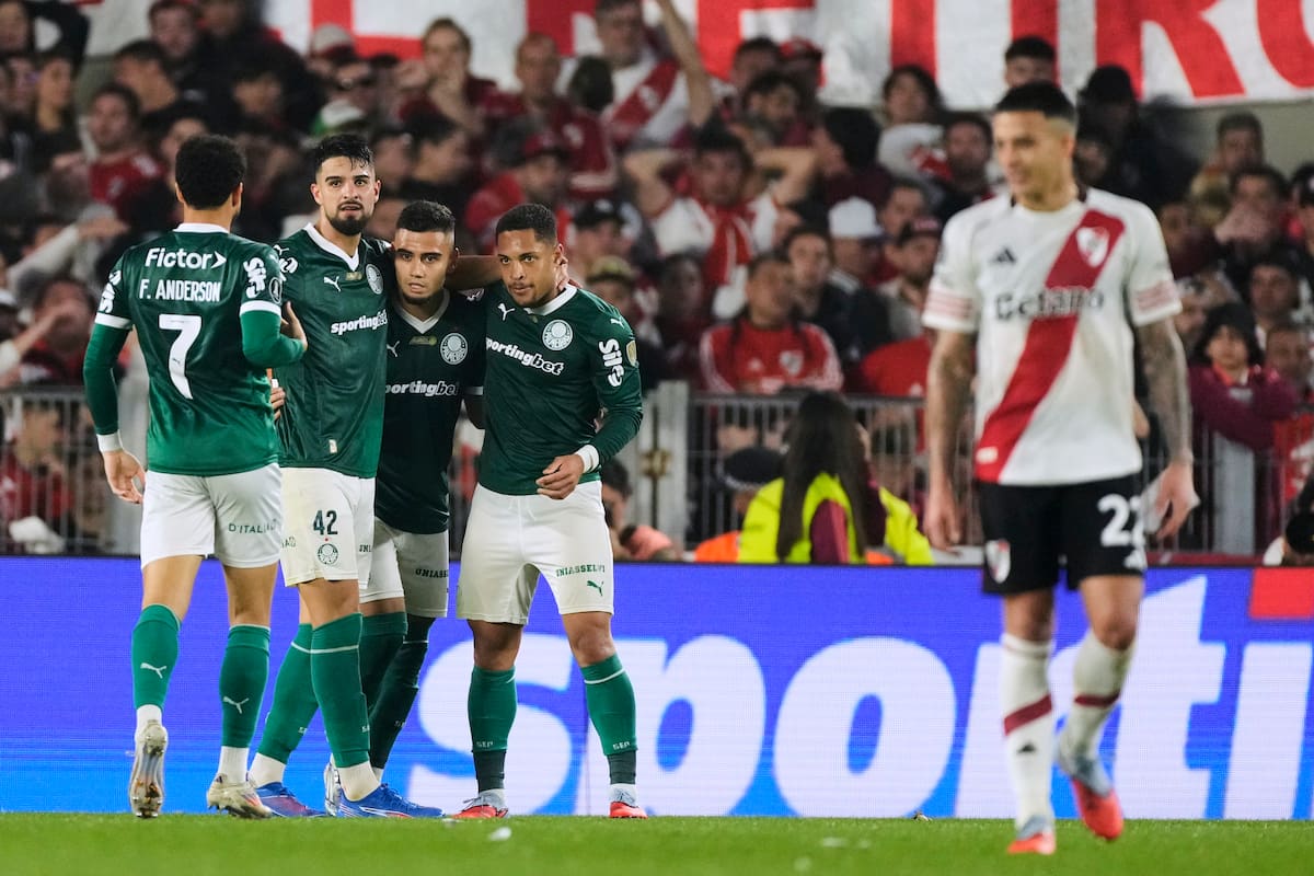 Palmeiras se quedó con la victoria en el Monumental, pero dejó vivo a River, que deberá mejorar mucho de cara al desquite en San Pablo (AP Foto/Gustavo Garello)