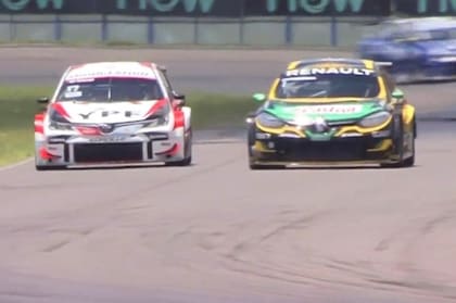 Palmo a palmo: así fue la lucha entre Pernía y Matías Rossi