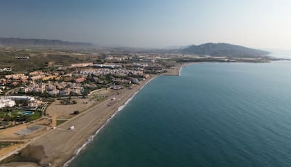 Palomares era una pequeña localidad agrícola y pesquera de Almería, con alrededor de 1500 habitantes en la década de 1960, hasta que el 17 de enero de 1966 quedó en el centro de una crisis nuclear