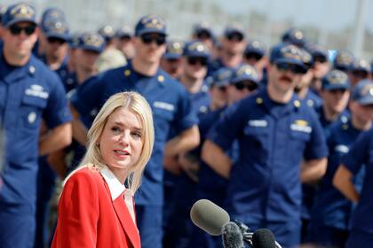 Pam Bondi anuncia decomiso de narcóticos por valor de $510 millones en barcos vinculados a cárteles