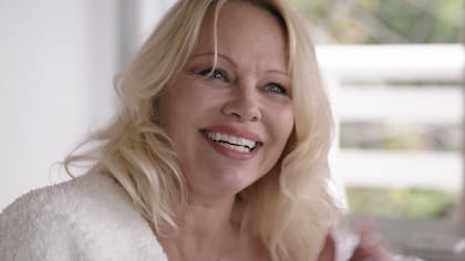 Pamela Anderson decidió no usar más maquillaje