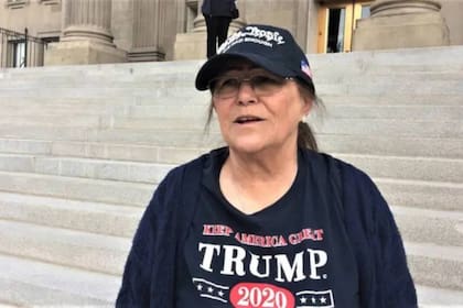 Pamela Hemphill era partidaria de Donald Trump, pero ahora es crítica con lo ocurrido el 6 de enero de 2021.