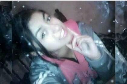Pamela Rodríguez (17) fue degollada por su exnovio, Ángelo Castillo (21) en la provincia de San Juan. Juntos, tuvieron un bebé de tres meses, que ahora está al cuidado de la madre de Pamela