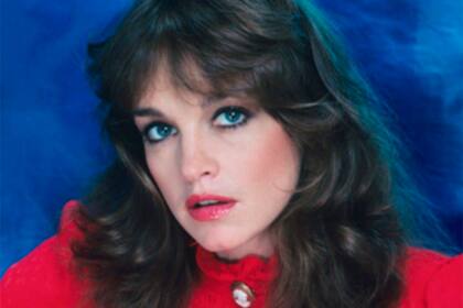 Pamela Sue Martin, como Fallon, la hija conflictiva de Blake Carrington