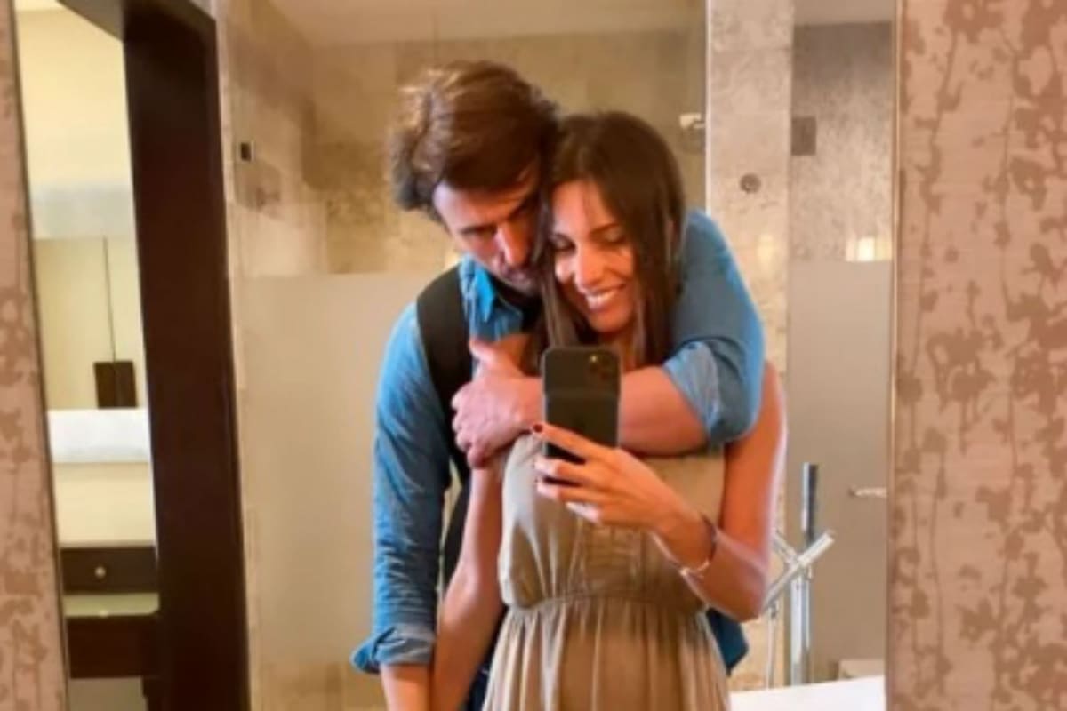 Pampita, a puro mimo con su marido, Roberto García Moritán, en la Riviera Maya