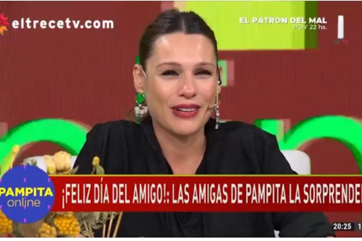 Pampita, quien está a punto de dar a luz, lloró cuando escuchó a sus amigas hablar de su vínculo.