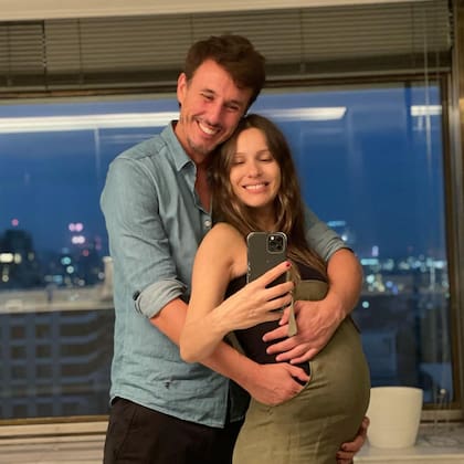 Pampita y Roberto García Moritán esperan la llegada de su bebé para el próximo 22 de julio