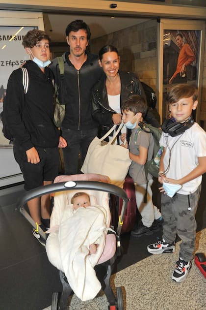 Pampita y su familia viajan a Punta Cana
