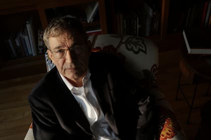 Pamuk libró una batalla legal para recuperar los derechos de su novela