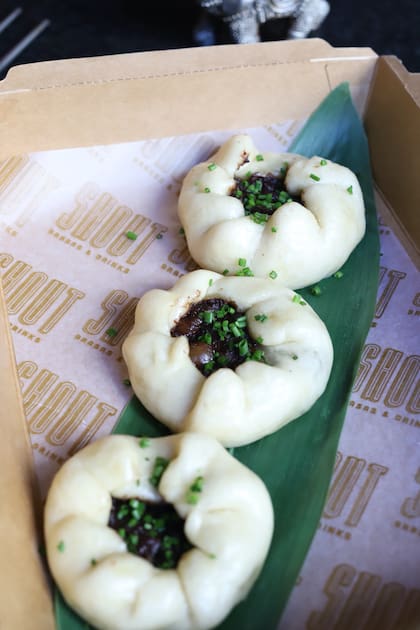 Pan de morcilla con masa bao