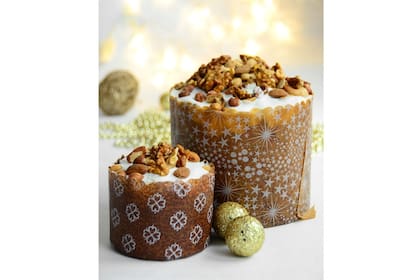 Pan dulce gourmet con almendras, avellanas y castañas de cajú. MADA Patisserie, ½ kg $250 y 1 kg $600